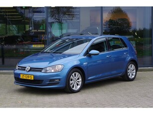 Volkswagen Golf 1.0 TSI 115 PK Connected Series, Camera