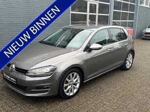 Volkswagen Golf 1.4 TSI Highline (bj 2017)