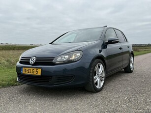 Volkswagen Golf 1.4 TSI HighlinePANOSTOELVWNAVICRUISE