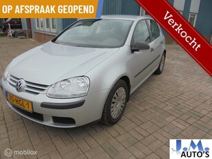 Volkswagen Golf 1.6 Trendline