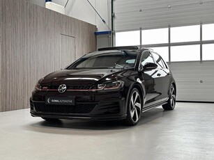 Volkswagen Golf 2.0 TSI GTI Performance - 245 PK - PAARS - SCHUIFDAK - COCKPIT