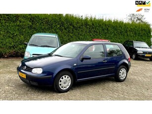 Volkswagen Golf UNIEK 81.241 KM NAP AIRCO APK NIEUW RIJD