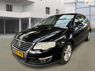 Volkswagen Passat 2.0 FSI Highline PANO LEDER CRUISE 2 X