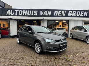 Volkswagen Polo 1.0 Comfortline 75Pk 5Drs AC Navi Xenon