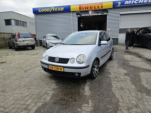 Volkswagen Polo 1.2-12V Highline Goed rijdende en nette