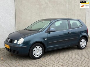 Volkswagen Polo 1.4-16V, Airco, Nieuwe APK, Cruise