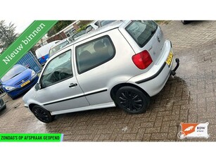 Volkswagen Polo 1.4-16V Trendline