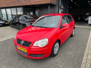 Volkswagen Polo 1.4-16V Turijn 5drs AUTOMAAT AIRCO ORIG NL