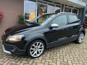 Volkswagen Polo AUTOMAAT! 1.2 TSI Highline (bj 2017)