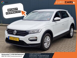 Volkswagen T-Roc 1.0 TSI Style Airco Bluetooth 16