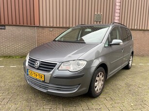 Volkswagen Touran 1.4 TSI Automaat Navi Clima Cruise APK