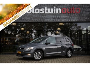 Volkswagen Touran 1.5 TSI Highline 7p , Adap. cruise