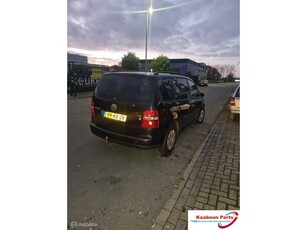 Volkswagen Touran 1.6-16V FSI Turijn