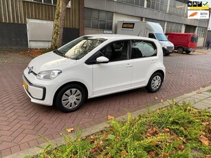 Volkswagen Up! 1.0 BMT move up! * 2017 * Airco * APK