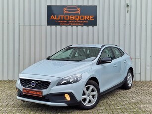 Volvo V40 Cross Country 1.6 T4 Momentum Automaat (bj 2015)