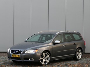 Volvo V70 2.0T AUT R-Edition Xenon / Navi / Leer /