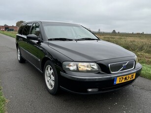 Volvo V70 2.4 Edition I ECC/CRUISE/NETTE AUTO (bj 2003)