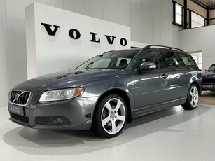 Volvo V70 2.5FT Momentum Xenon Trekhaak