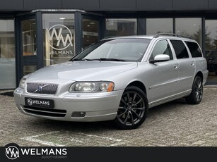 Volvo V70 2.5T AWD Aut. 240 pk by RICA Youngtimer Leder