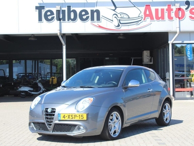 Alfa Romeo MITO 1.4 T Distinctive Airco, Radio, Lichtmetalen wielen, Trekhaak