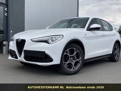 Alfa Romeo Stelvio 2.2 JTD Sprint 190 PK Navi Camera