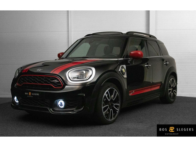 Mini Countryman 2.0 Cooper ALL4 Plug in Hybride John Cooper Works uitvoering zeer compleet Panoramadal Leer Sportstoelen