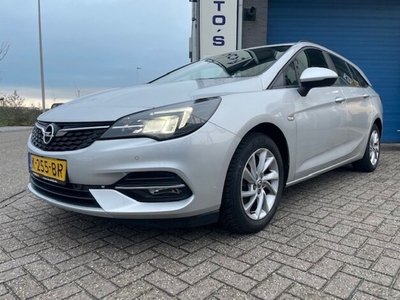 Opel Astra Benzine