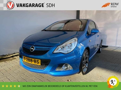 Opel Corsa 1.6-16V Turbo OPC|Recaro stoelen|Navi|Airco