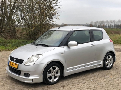 Suzuki Swift Exclusive AircoLm velgen 15