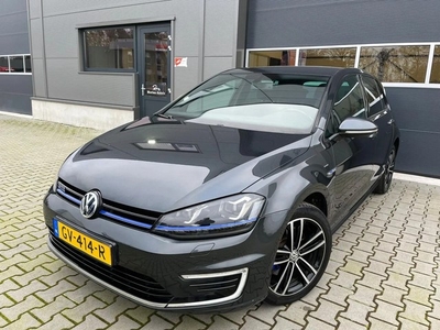 Volkswagen Golf 1.4 TSI GTE (bj 2015, automaat)