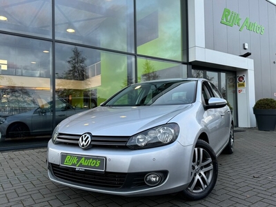 Volkswagen Golf Benzine