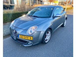 Alfa Romeo MITO 1.3 MultiJet (bj 2011)