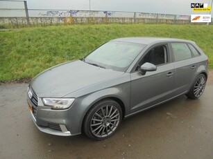 Audi A3 Sportback Audi A3 30 tfsi sport leas Edition