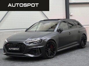 Audi RS4 Avant 2.9 TFSI Quattro RS Mode Pano Carbon Uniek!