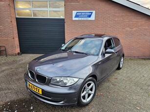 BMW 1-serie 118i 11-2007 / Dakraam