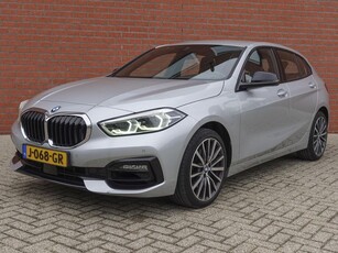 BMW 1-serie 118i High Executive DEMO! Navigatie Carplay