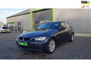 BMW 3-serie 318i Dynamic Executive in zeer nette staat