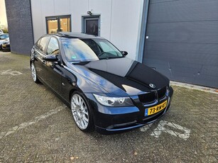 BMW 3-serie 320i Dynamic Executive AUT/Leder/Navi