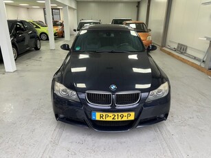 BMW 3-serie 320si