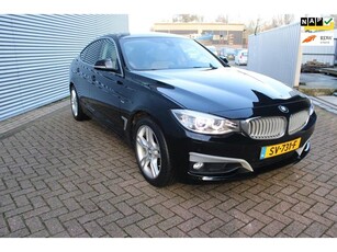 BMW 3-serie 328i xDrive High Executive