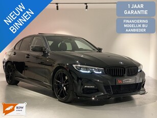 BMW 3-serie 330i M Full option 1 Jaar garantie