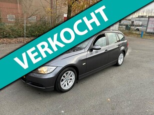 BMW 3-serie Touring 318i High Executive