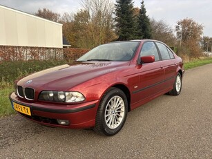 BMW 5 Serie 523i Executive / AUTOMAAT / AIRCO (bj 2000)