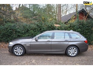 BMW 5-serie Touring 520i Exe Org NL/NAP/PANO/120dkm/recent