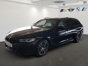 BMW 5 Serie Touring 530e xDrive M-SPORT ** LASER, IVORY