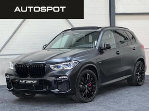 BMW X5 xDrive45e M-Sport 394Pk Individual Mat Pano Sky