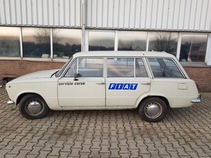 Fiat 124 1200 Familiale (bj 1972)