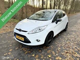 Ford Fiesta 1.6 Sport - STOELVERWARMING - NETTE AUTO -