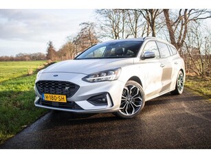 Ford Focus Wagon 1.0 EcoBoost ST Line Business 18''