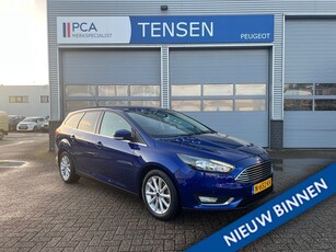 Ford Focus Wagon 1.0 Titanium Navigatie Parkeersensoren